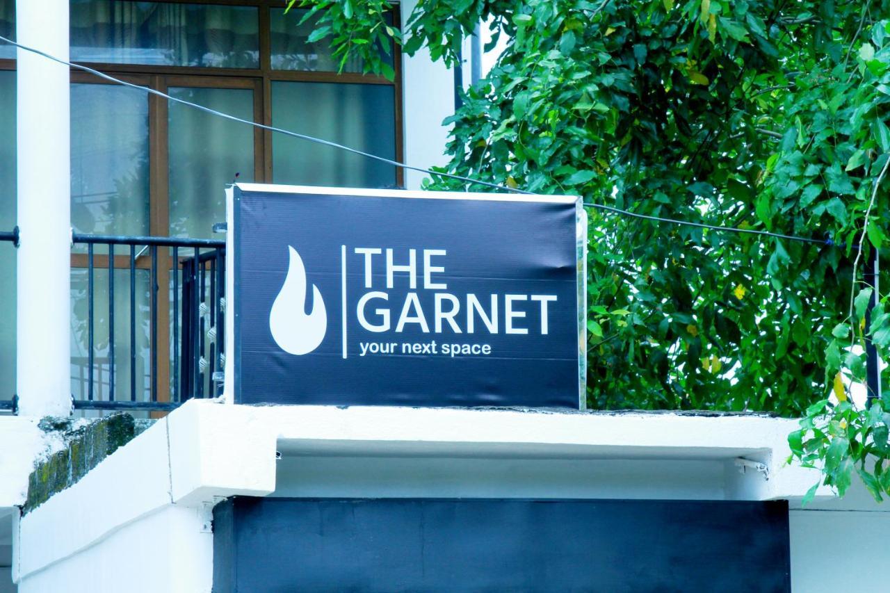 Hotel The Garnet Mirissa Exterior foto
